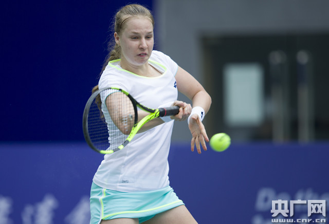 莱万在场上 莱万在场上