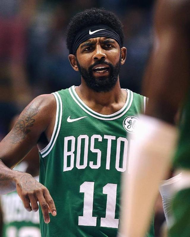 不难发现他 不难发现他