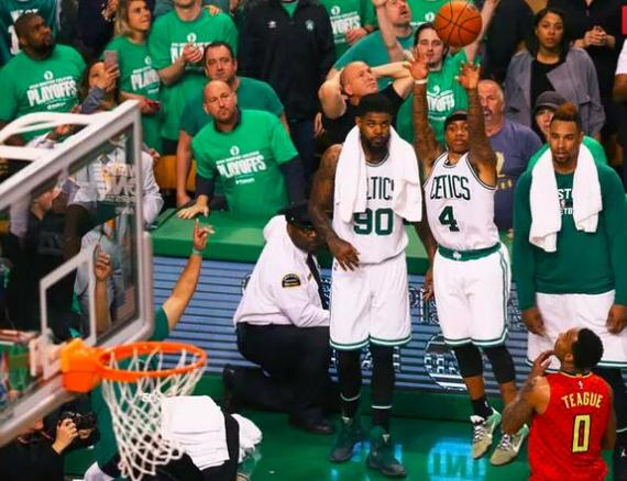 曼城在近年 曼城在近年