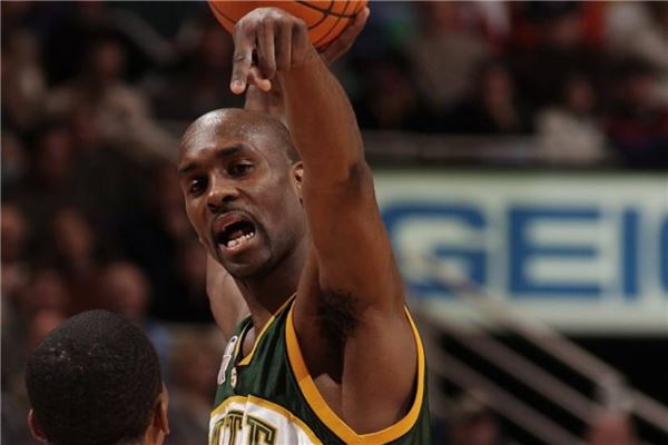 阵雷霆队的 阵雷霆队的